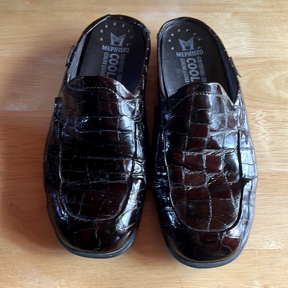 Size 6, new Mephisto Finest Walking Shoes